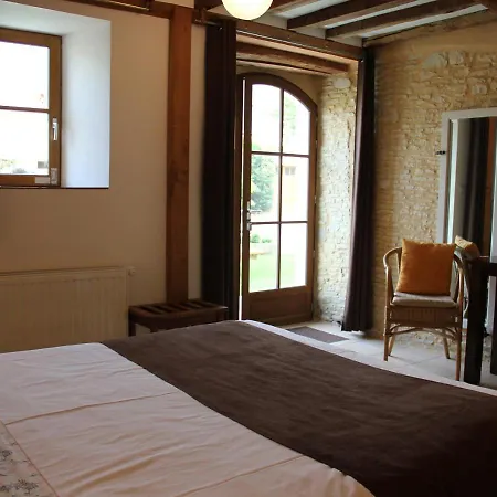 D'hotes De Letanville Bed & Breakfast