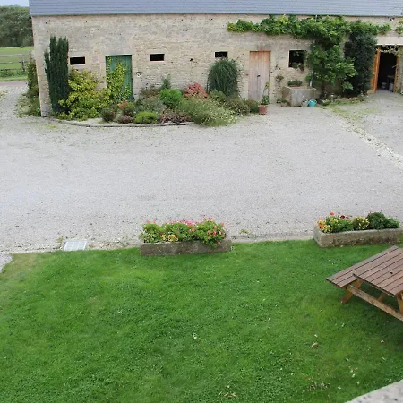 D'hotes De Letanville Bed & Breakfast 3*