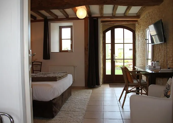 D'hotes De Letanville Bed & Breakfast 3*