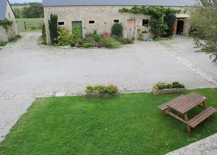 D'hotes De Letanville Bed & Breakfast 3*