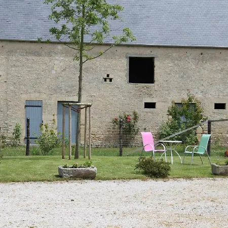 Bed & Breakfast D'hotes De Letanville 3*